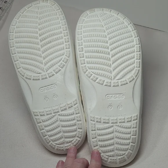 CROCS Classic Sandals Solar Rainbow - Picture 5 of 7